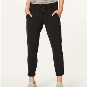 Lululemon On The Fly Pant - Size 4